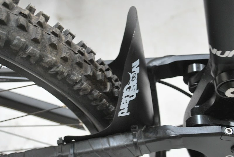 Marsh Guard Marsh-Guard - Universal Spritzschutz PLUS Pink 5 Marsh Guard Marsh-Guard - Universal Spritzschutz PLUS Pink – Bild 3